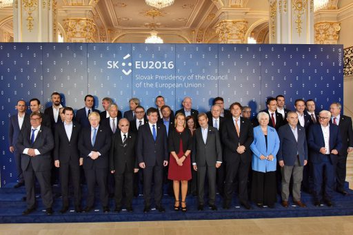 EU:n epävirallinen ulkoministerikokous eli Gymnich kokoontuu yleensä kerran puheenjohtajakaudella. Viralliset kokoukset pidetään Brysselissä.