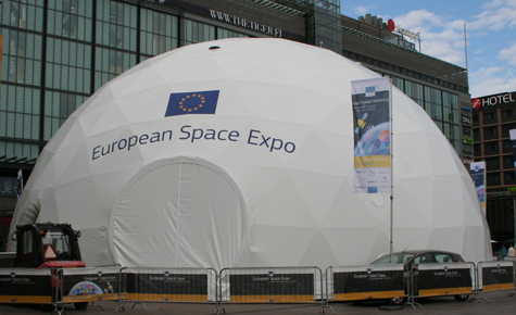 European Space Expo Kampin Narinkkatorilla.