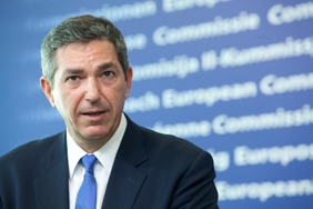 EU:n ihmisoikeuksien erityisedustaja Stavros Lambrinidis. Kuva: Euroopan komissio.