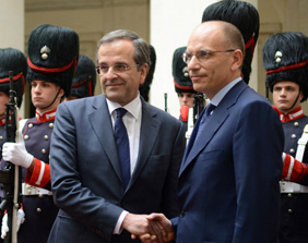 Kreikan pääministeri Antonis Samaras ja Italian pääministeri Enrico Letta