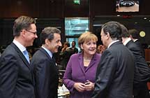 Statsminister Jyrki Katainen, Frankrikes president Nicolas Sarkozy, Tysklands förbundskansler Angela Merkel och kommissionens ordförande José Manuel Barroso.