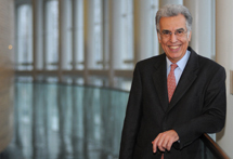 Euroopan oikeusasiamies P. Nikiforos Dimandouros toimikaudella 2009-2014. Kuva: Euroopan oikeusasiamies